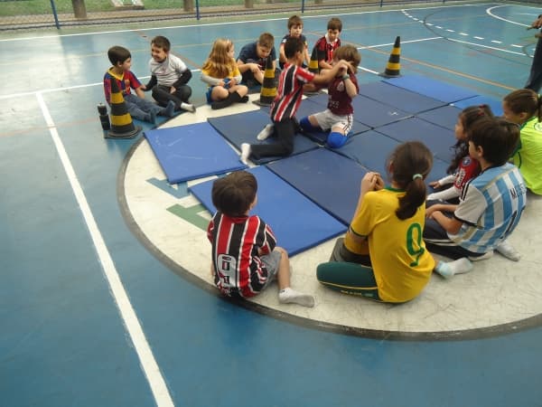 A imagem provavelmente mostra um evento ou uma atividade relacionada ao esporte